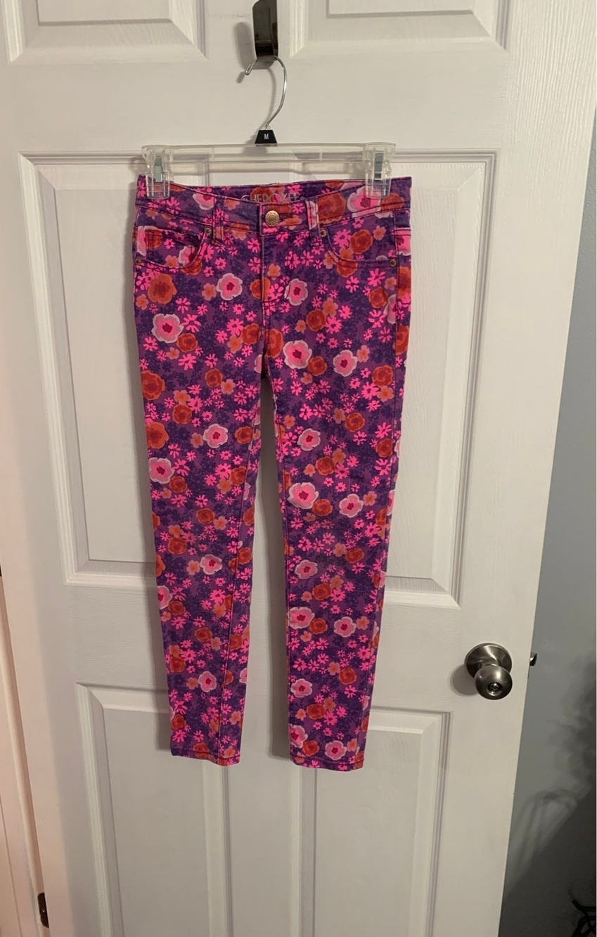 Cherokee Super Skinny Jeans. Size 10.